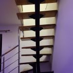 Scara pe structura metalica si balustrada din inox combinata cu lemn Toplita 07.12.2018