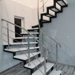 Scara metalica si balustrada de inox Teaca 02.10.2019