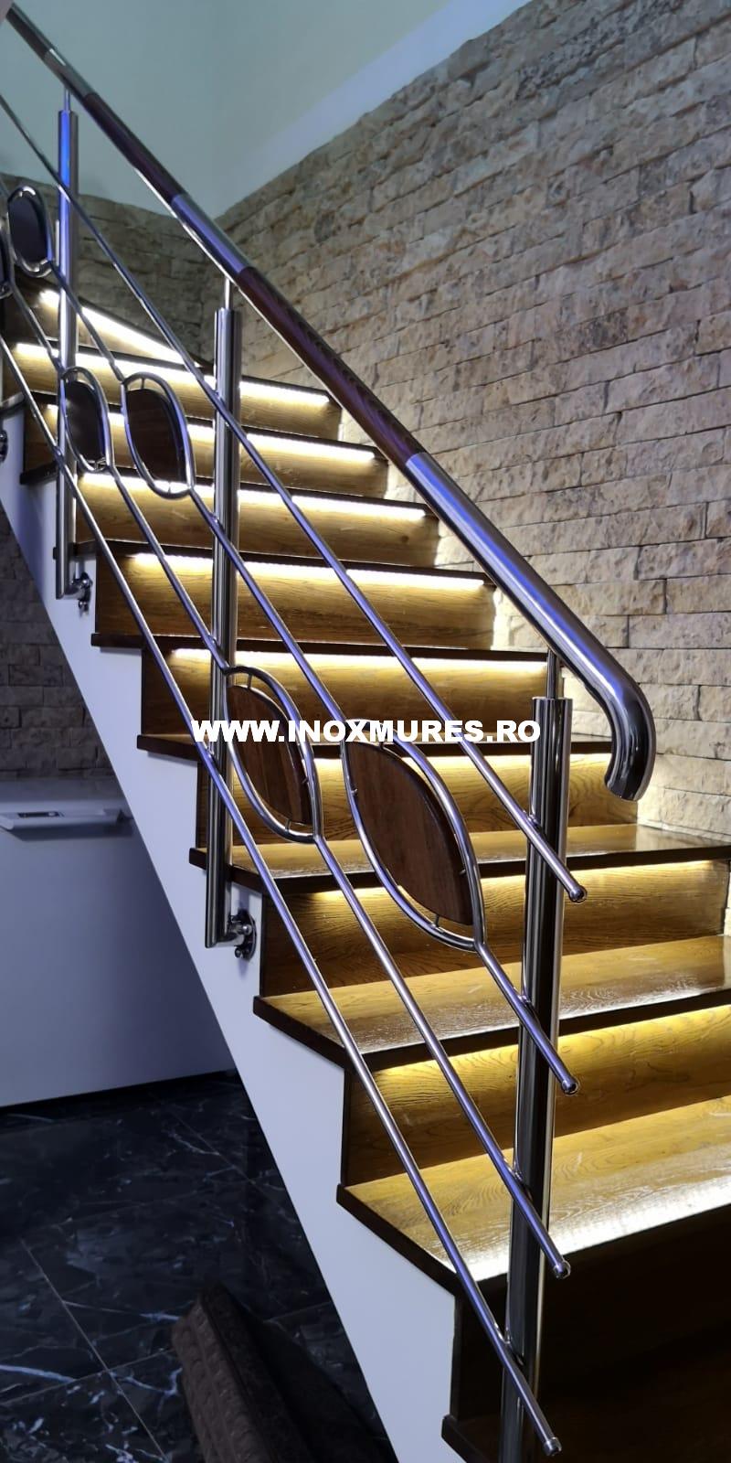 Balustrada de inox combinata cu lemn Tarnaveni 12.12.2019
